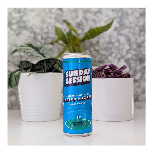 Gradient Beverages Sunday Session Water Hazard Lemonade & Blue Drink Vodka Cocktail